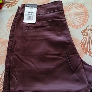 Lee Midrise Shorts 8 NEW